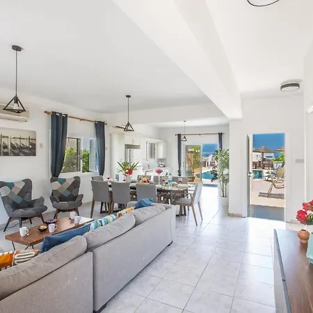 Rent Your Dream Holiday And Look Forward To Relaxing Beside Your Private Pool 1578 Protaras