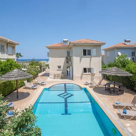 Rent Your Dream Holiday And Look Forward To Relaxing Beside Your Private Pool 1578 Protaras